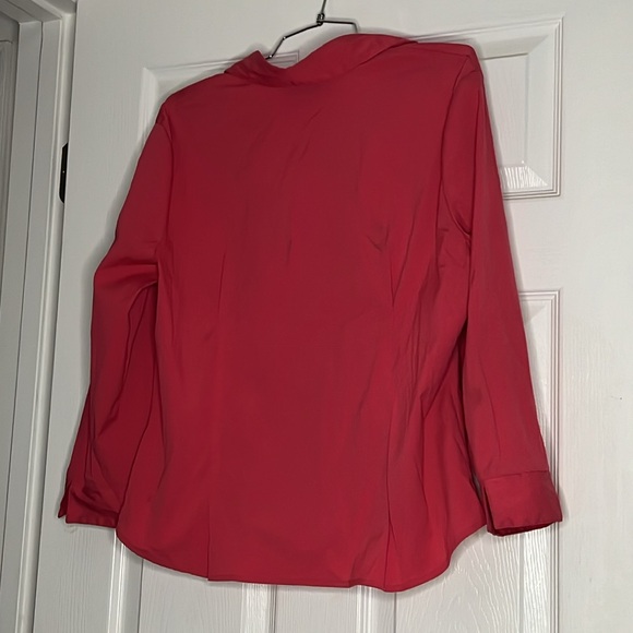 BAY STUDIO BLOUSE - Picture 2 of 4